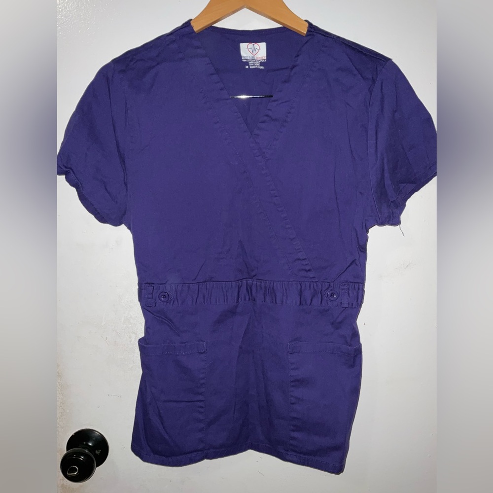 White label stretch women’s purple medical scrub top size M